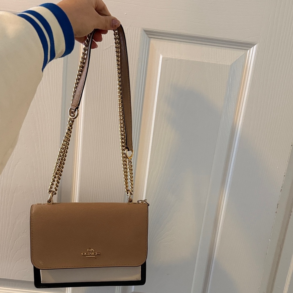 Coach Multicolor color crossbody bag. Slightly used